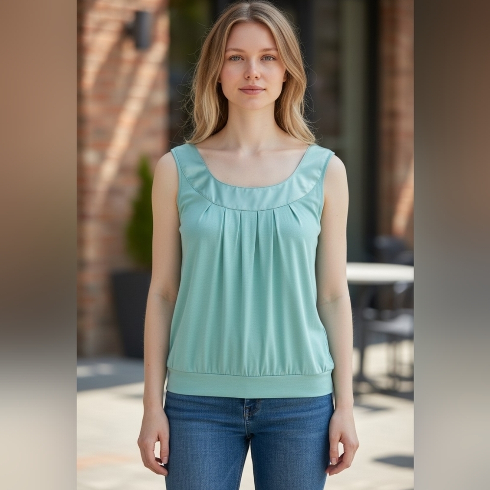 Chaudry Sleeveless Pleated Scoop Neck Tank Top - Mint Sz Med